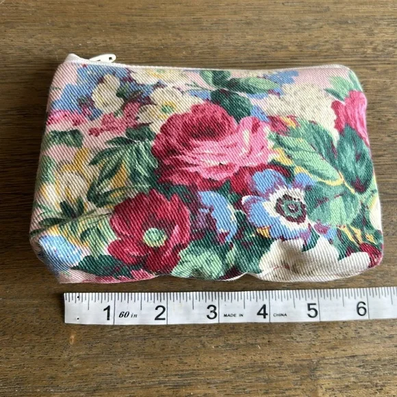 Vintage Women’s Canvas Cosmetic Bags Set of 3. Claire Floral Print. Waterproof. - Picture 7 of 13